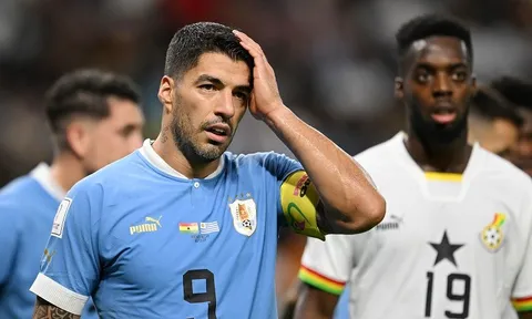 Bảng H > Ghana 0-2 Uruguay: Chiến thắng nhưng vẫn chưa đủ