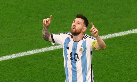 Siêu sao Lionel Messi lần đầu ghi bàn ở vòng knock-out World Cup
