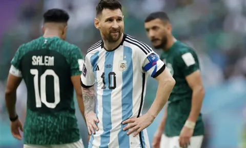 Huấn luyện viên Van Gaal nêu điểm yếu chí tử của Messi