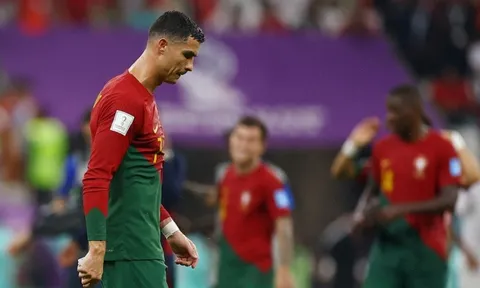 Paris Saint-Germain từ chối đưa Cristiano Ronaldo về làm đồng đội của Messi