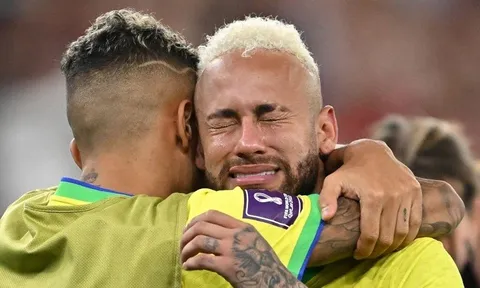 Neymar để ngỏ khả năng chia tay đội tuyển quốc gia sau thất bại của Brazil tại tứ kết World Cup 2022