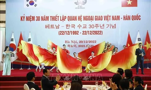 Kỷ niệm 30 năm thiết lập quan hệ ngoại giao Việt Nam - Hàn Quốc