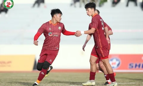 Tập đoàn Hưng Thịnh tiếp tục đồng hành cùng đội bóng đất Võ