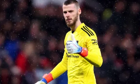 De Gea giảm lương để gia hạn hợp đồng với Man United