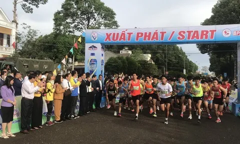 Hoàng Nguyên Thanh lần thứ 7 đăng quang giải vô địch quốc gia Việt dã leo núi “Chinh phục đỉnh cao Bà Rá”