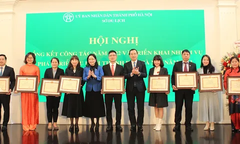 Du lịch Hà Nội cơ cấu lại thành ngành kinh tế hiện đại, chuyên nghiệp, phát triển sản phẩm đặc sắc, đẩy mạnh chuyển đổi số