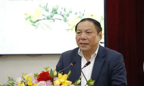 Bộ trưởng Nguyễn Văn Hùng: Kế thừa mạch nguồn truyền thống, kinh nghiệm lãnh đạo của các thế hệ đi trước để vị thế ngành VHTTDL ngày càng tốt hơn