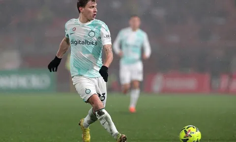Vòng 18 Serie A > Inter Milan - Hellas Verona (2 giờ 45 ngày 15/1): Chen chân vào tốp 3