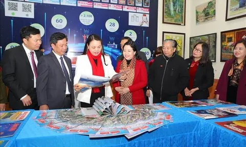 Ninh Bình: Khai mạc Hội báo Xuân và Triển lãm mỹ thuật