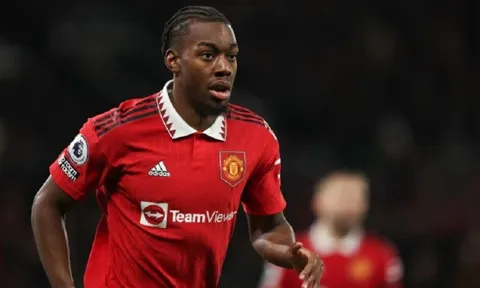 Thêm 2 cầu thủ sắp rời Man United