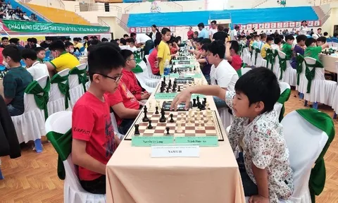 Bế mạc giải vô địch cờ Vua nhanh, chớp các nhóm tuổi đồng bằng sông Cửu Long mở rộng năm 2023