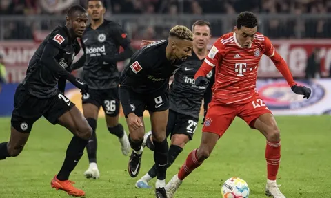 Bayern Munich bị cầm hòa trận thứ 3 liên tiếp