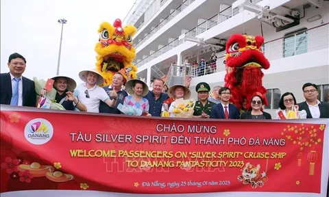 Thị trường du lịch nội địa và quốc tế cùng hứa hẹn sôi động trong năm 2023