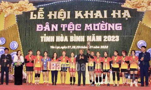 Giải Bóng chuyền cúp Khai hạ Mường Bi