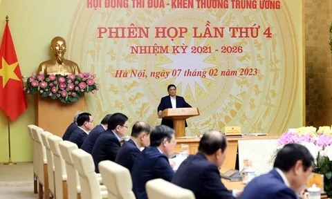 Tiếp tục triển khai thiết thực, hiệu quả các phong trào thi đua