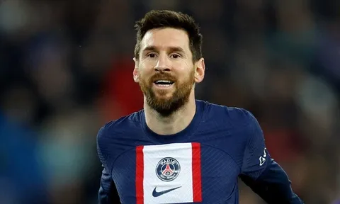Cựu tiền vệ Rothen khuyên Paris Saint-Germain bỏ qua Messi