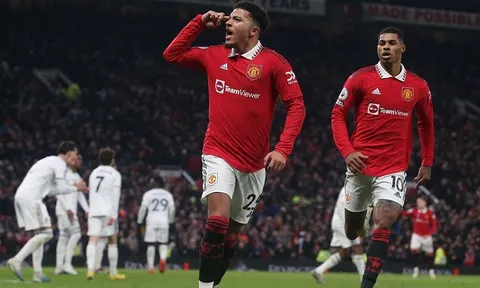 Đá bù vòng 8 Premier League> Manchester United 2-2 Leeds United: “Quỷ đỏ” bị đứt mạch thắng