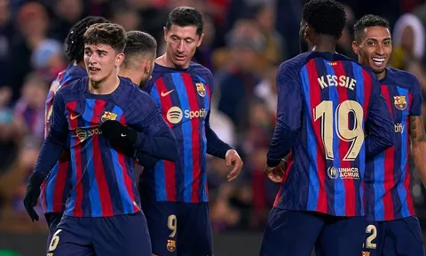Vòng play-off lượt đi Europa League > Barcelona - Manchester United (0 giờ 45 ngày 17/2): Đẳng cấp lên tiếng