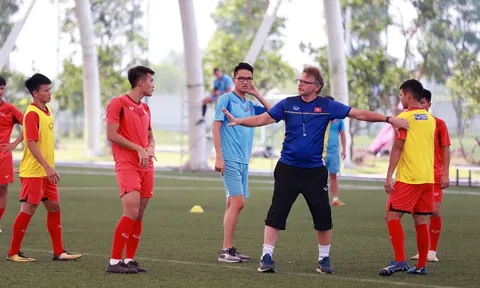 Huấn luyện viên Philippe Troussier sẽ sang Việt Nam vào ngày 24/2