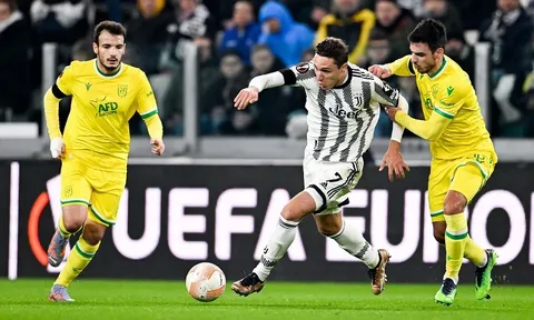Vòng play-off lượt đi Europa League > Juventus 1-1 Nantes: Một mình Vlahovic là chưa đủ