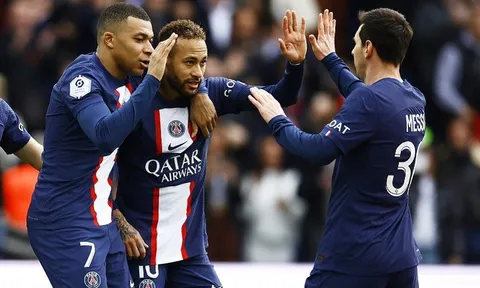 Messi, Neymar, Mbappe tỏa sáng, Paris Saint-Germain thắng kịch tính trên sân nhà