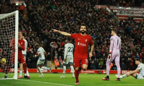 Liverpool - Wolverhampton Wanderers > 2-0: Tiến gần hơn với tốp 4