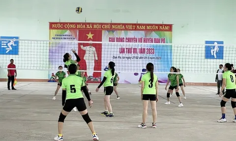 Bế mạc giải Bóng chuyền nữ huyện Đak Pơ lần thứ VII