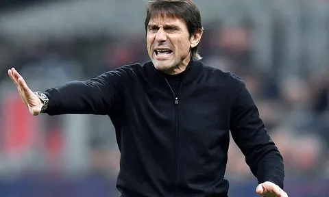 Tottenham nhắm người thay thế huấn luyện viên Antonio Conte