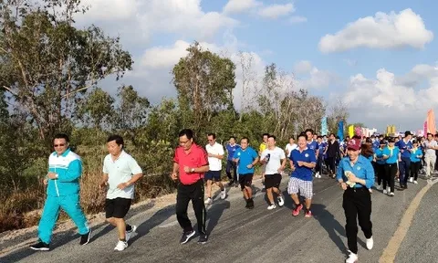 Phong trào thể dục thể thao phát triển mạnh ở huyện Năm Căn