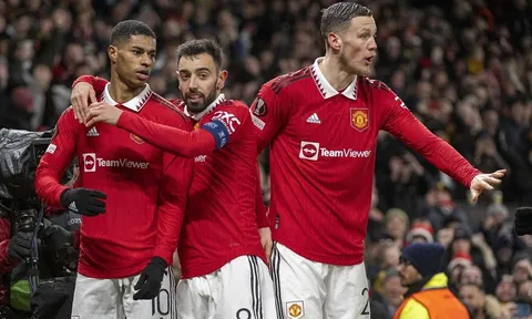Vòng 1/8 lượt đi Europa League > Manchester United 4-1 Real Betis: Đại thắng tại Old Trafford