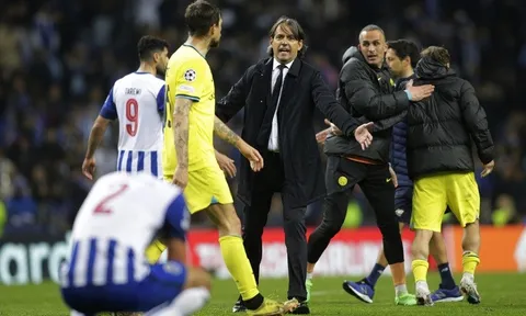 Huấn luyện viên Simone Inzaghi phấn khích sau khi Inter Milan giành vé vào tứ kết Champions League