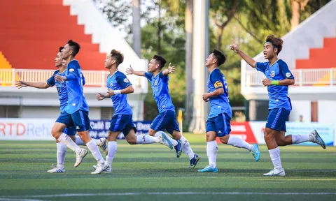 Lượt 2 Bảng B - Giải Bóng đá Thanh niên Sinh viên Việt Nam: Đại học Sư phạm Thể dục thể thao Hà Nội đi tiếp, Đại học Huế thắng trận đầu tiên