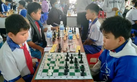 Gần 135 kỳ thủ tranh tài giải cờ Vua, cờ Tướng huyện Châu Thành