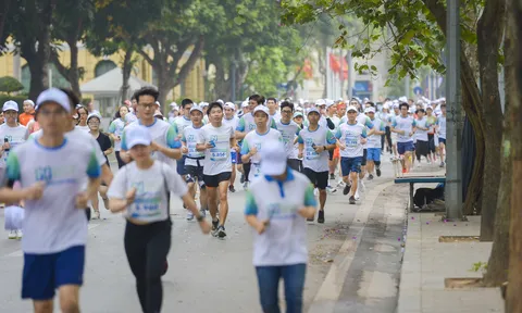 Hơn 1.000 người tham gia giải Chạy hưởng ứng chiến dịch Giờ Trái đất 2023