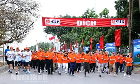 Ninh Bình phát động Tháng hoạt động thể dục thể thao cho mọi người