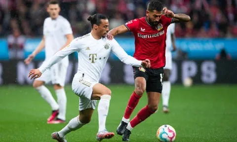 Bayern Munich mất ngôi đầu