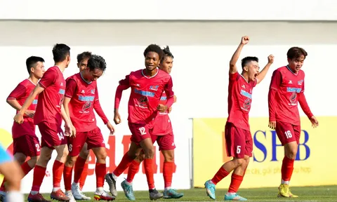 Tứ kết giải Bóng đá Thanh niên Sinh viên Việt Nam: “Ngoại binh” tỏa sáng, derby thủ đô căng thẳng