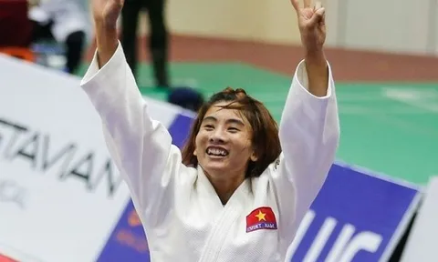 Võ sĩ Judo Hoàng Thị Tình được thưởng 30 triệu đồng