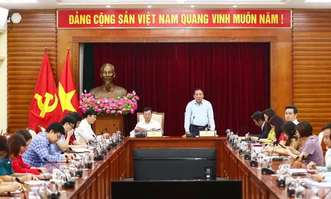 Bộ trưởng Nguyễn Văn Hùng: Triển khai có chiều sâu nhiệm vụ chấn hưng và phát triển văn hoá với các sự kiện có tầm vóc, tôn vinh các di sản phi vật thể vô giá