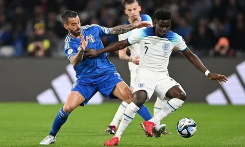Vòng loại Euro 2024 > Italy 1-2 Anh: Chiến thắng trong thế chơi thiếu người