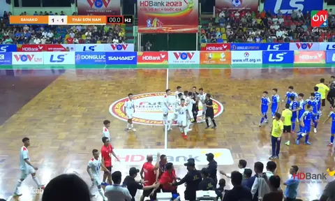 Giải Futsal vô địch quốc gia  2023: Trọng tài bất nhất, Thái Sơn Nam mất trận thắng