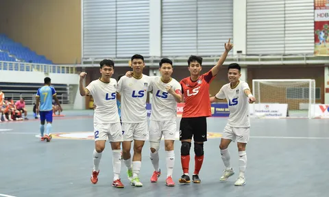 Giải Futsal vô địch quốc gia 2023: Thủ môn ghi bàn phút cuối giúp Sanvinest Khánh Hòa thoát thua