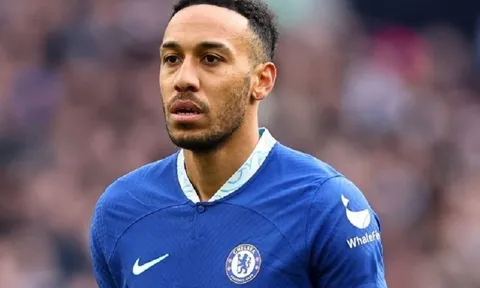 Aubameyang sẵn sàng giảm lương để trở lại Barcelona