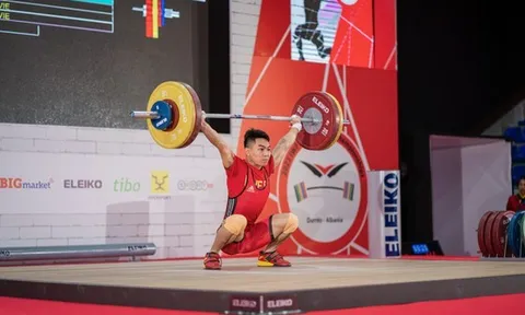 Giải vô địch Cử tạ trẻ thế giới 2023: K’Dương giành 3 huy chương vàng, phá 3 kỷ lục