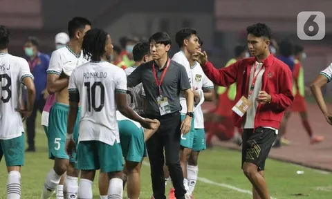 Huấn luyện viên Shin Tae-yong thất vọng