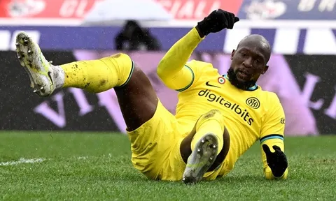 Romelu Lukaku giảm lương để tiếp tục gắn bó với Inter Milan