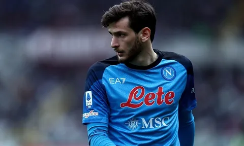 Vòng 28 Serie A 2022-2023 > Napoli - AC Milan (1 giờ 45 ngày 3/4): Chủ lấn khách