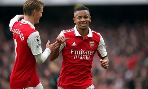 Vòng 29 Premier League 2022-2023 > Arsenal 4-1 Leeds United: Tưng bừng tại Emirates