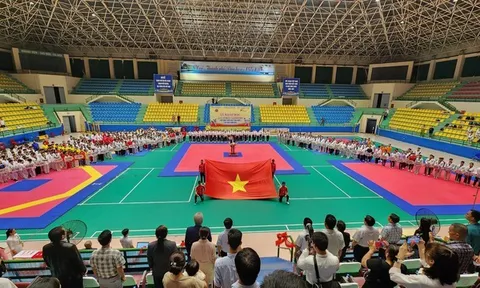 Hơn 1.000 vận động viên tham dự giải vô địch Taekwondo học sinh, sinh viên toàn quốc lần thứ I