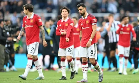 Nội bộ Man United cãi nhau sau thất bại trước Newcastle